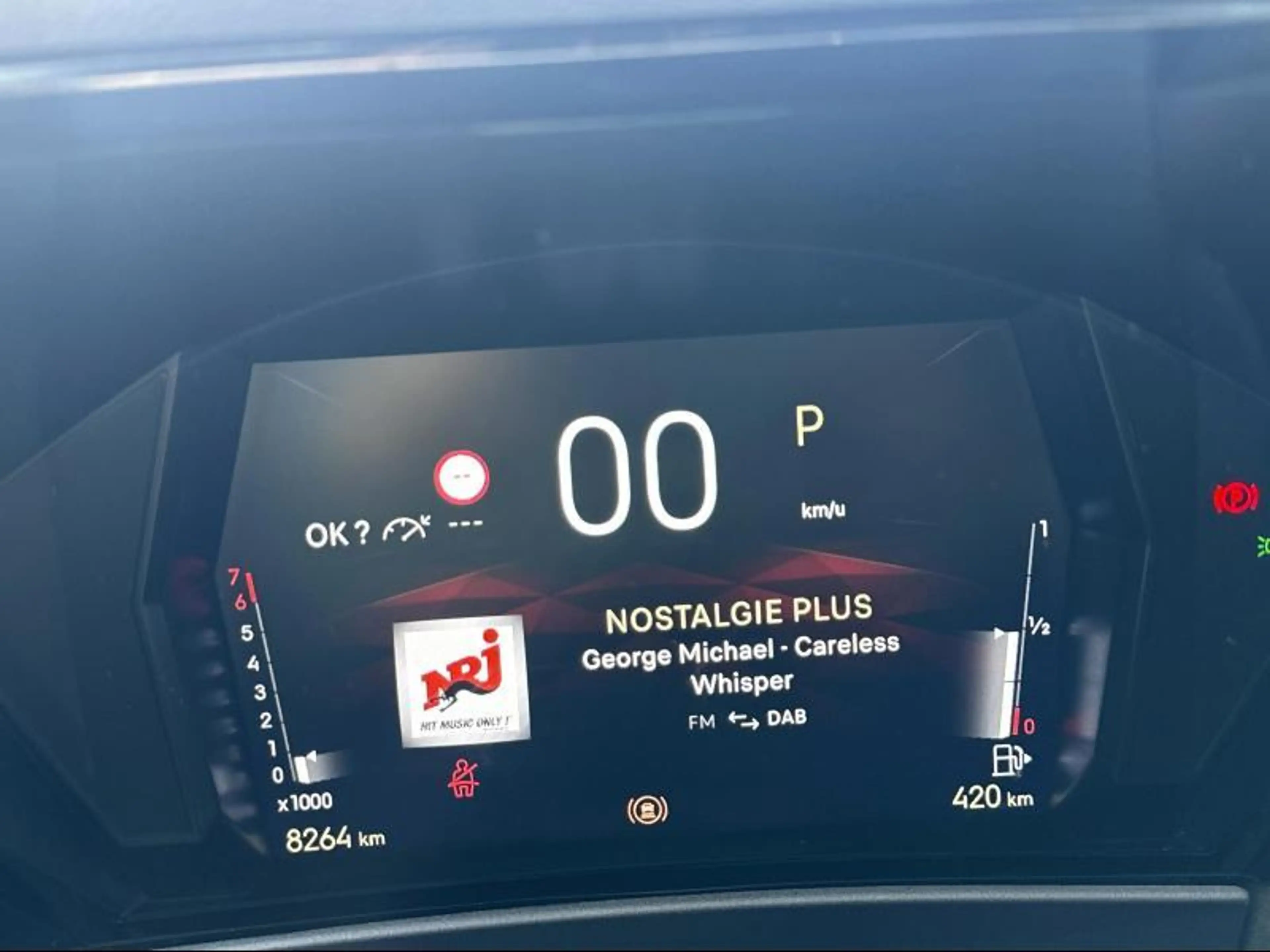 DS Automobiles DS 4 1.2 PT 130 EAT8 Performance Line — photo 11