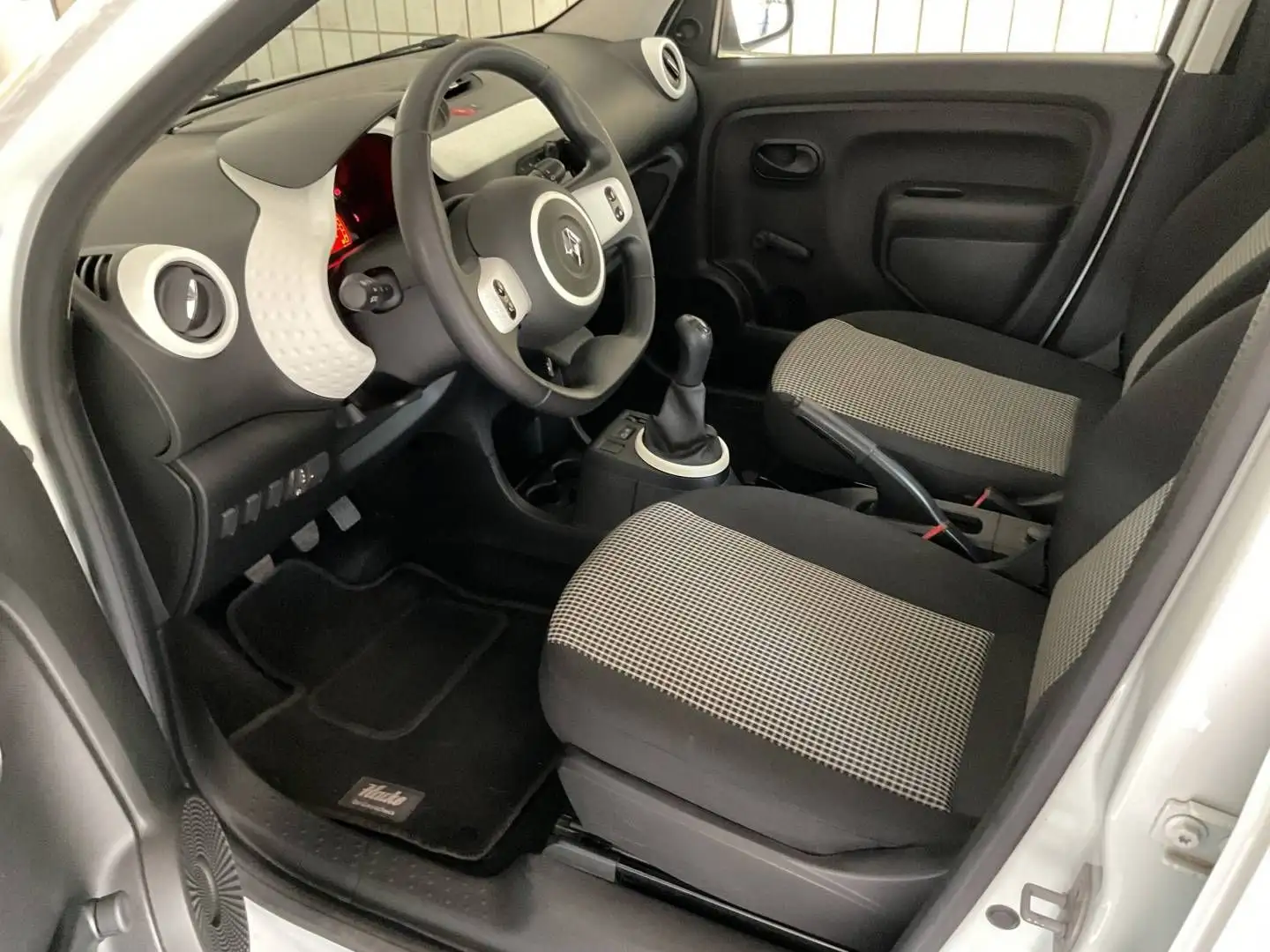 Renault Twingo (07.2014-) DE - LimS Weiß - 1