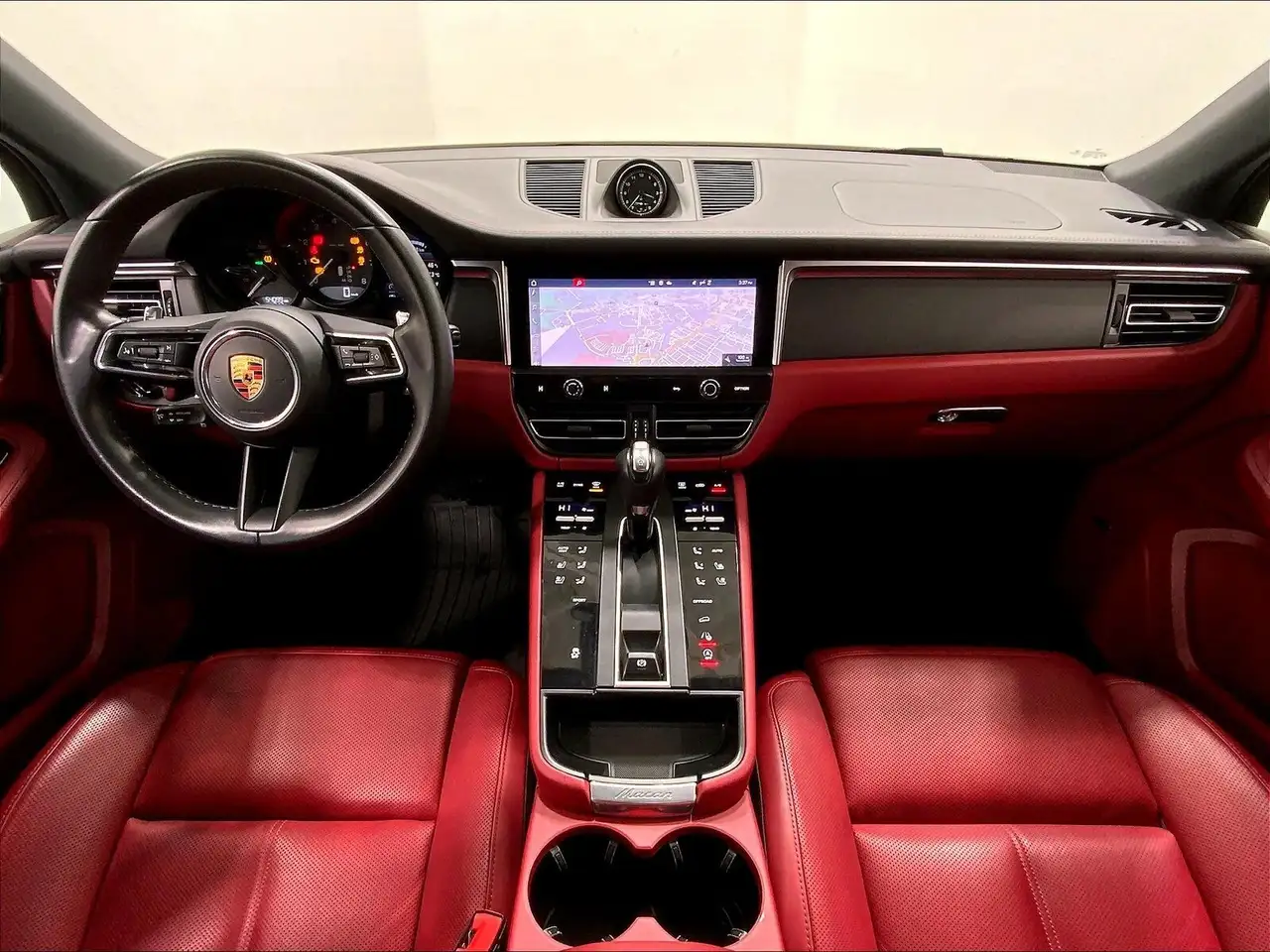 Porsche Macan снимка Porsche Macan