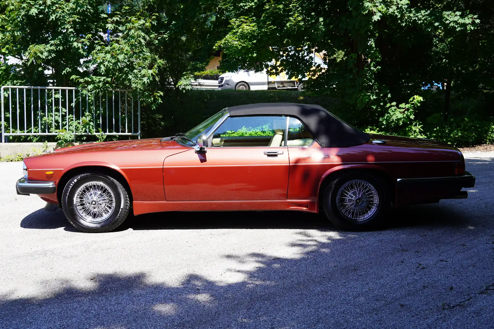 Jaguar XJS Cabriolet V12 HE (1988) – gepflegter Klassiker Червоний - 2