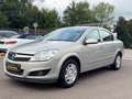 Opel Astra 1.6i Lim. Stufenheck Gold - thumbnail 1
