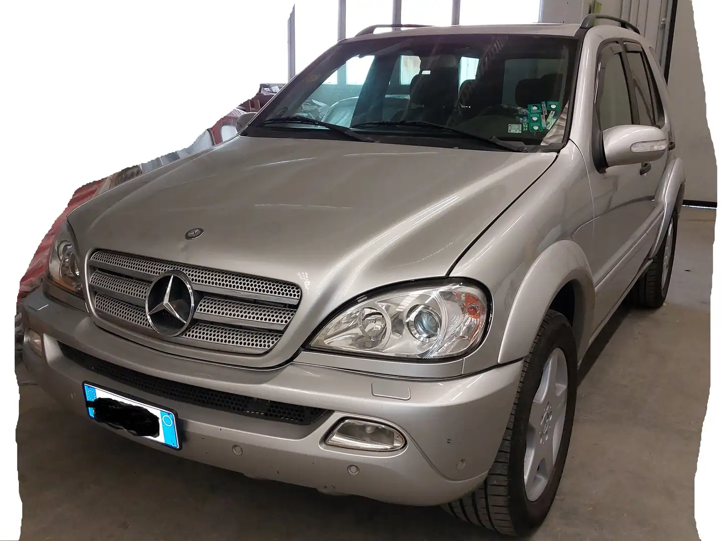 Mercedes-Benz ML 270 w163 Серебристый - 1