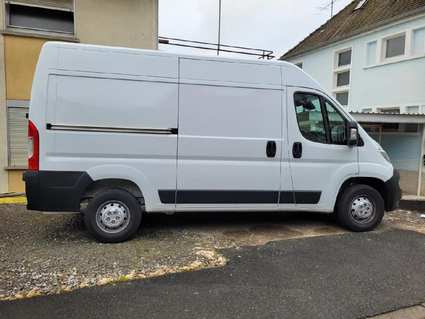Opel Movano HKa L2H2 3,5t Edition Weiß - 1