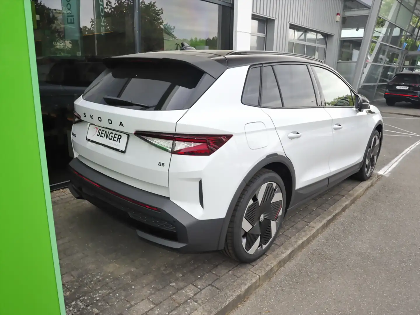 Skoda Elroq 85 First Edition II *Wärmepumpe*NAVI*LED Weiß - 2
