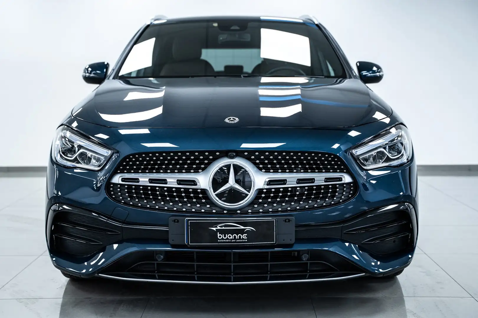 Mercedes-Benz GLA 200 D PREMIUM AUTO PACKLUCI PELLE TOT NAVI CAM FULLOPT Blauw - 2