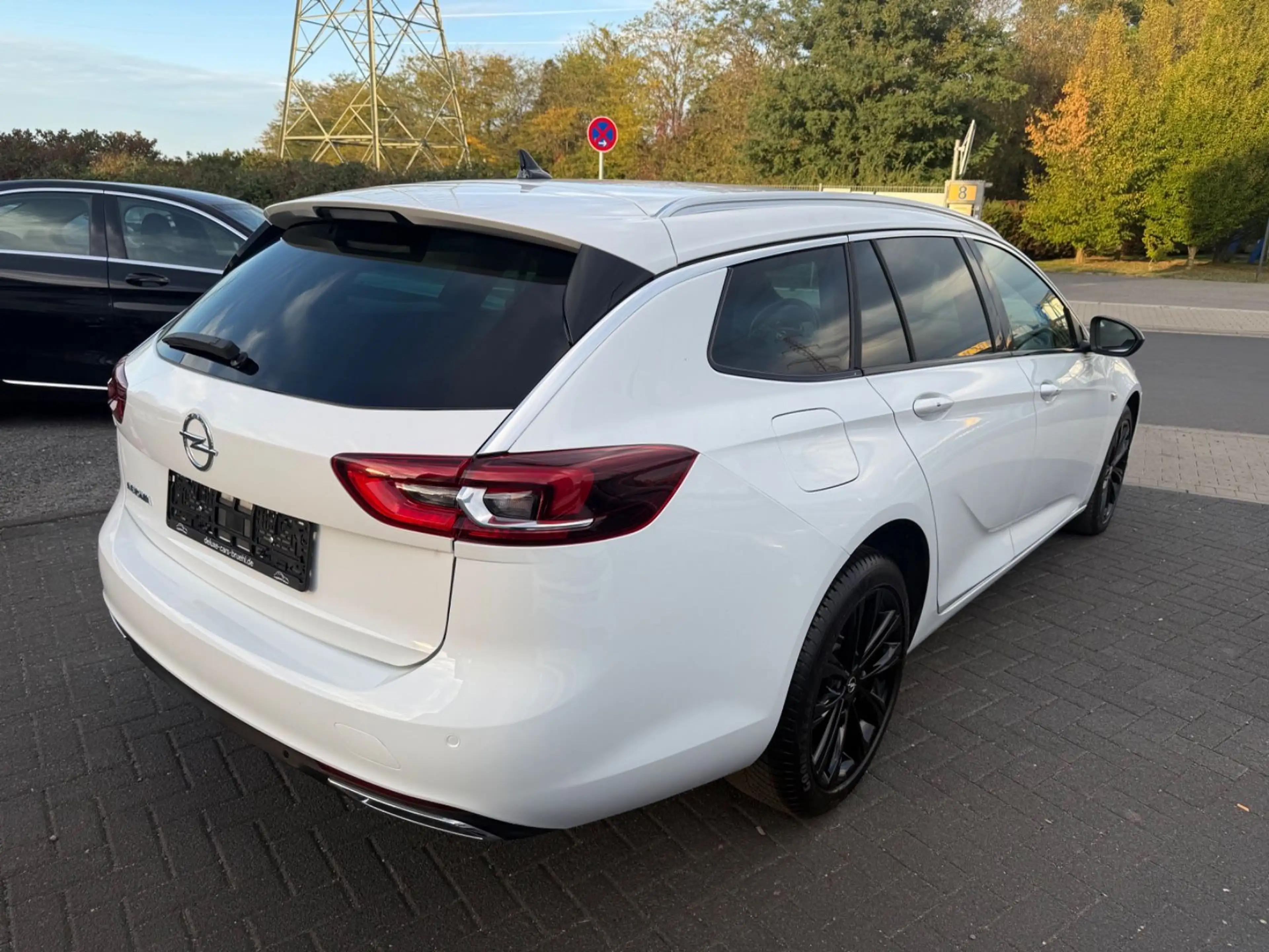 Opel Insignia B Sports Tourer Business — photo 10