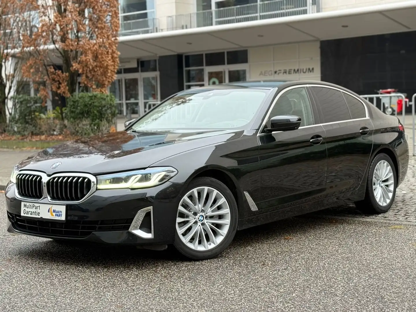 BMW 520 d Automatik// LUXURY// LEDER// KAMERA Noir - 1