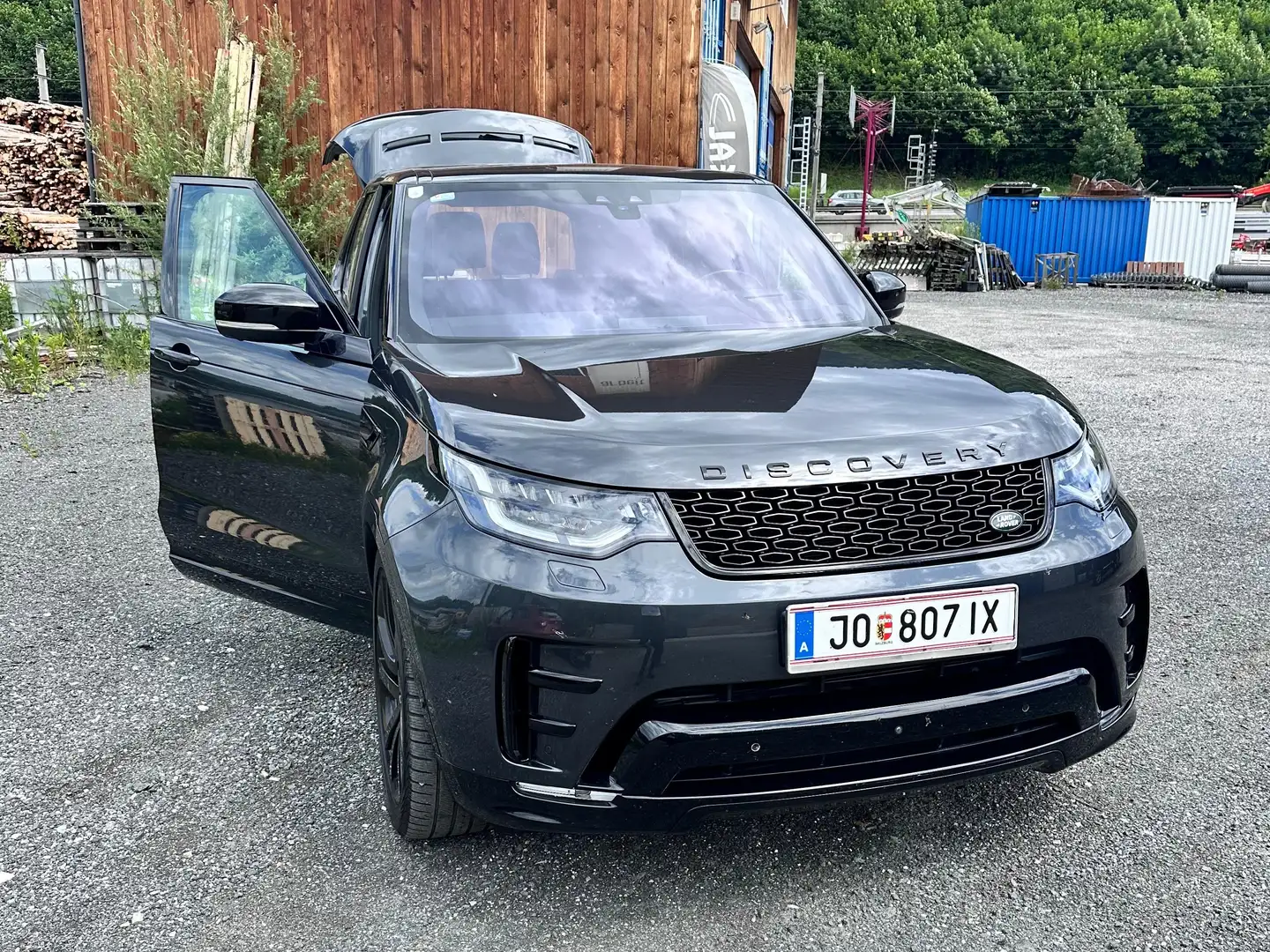 Land Rover Discovery 3,0 TDV6, HSE LUXURY Grau - 1