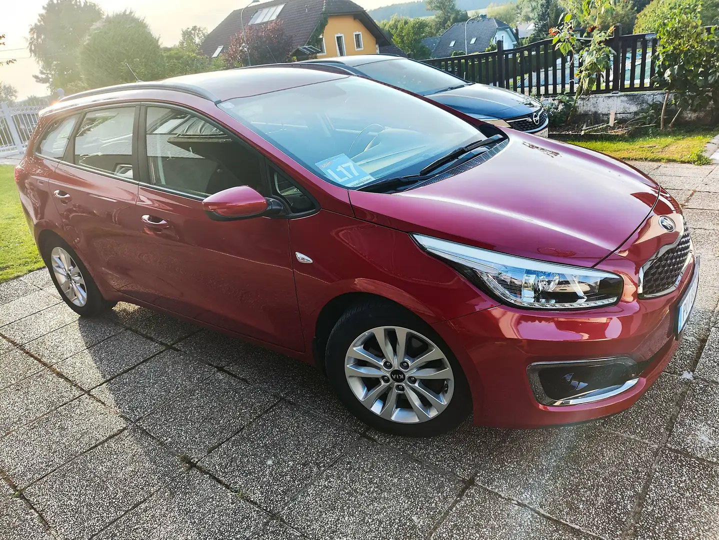 Kia Ceed SW / cee'd SW cee'd SW 1,4 CRDi Titan Titan Rot - 1
