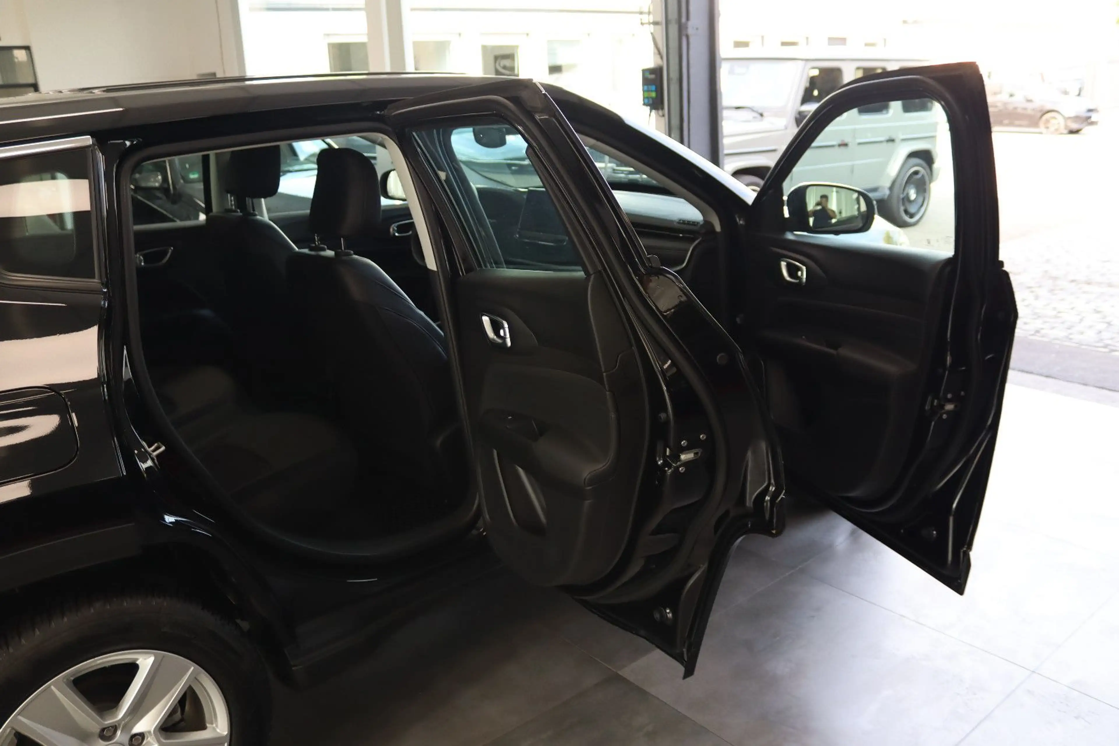 Jeep Compass Altitude Mild-Hybrid * 15TKM+GARANTIE * — photo 8