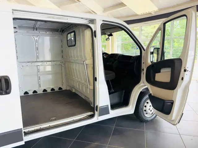 Fiat Ducato view 15