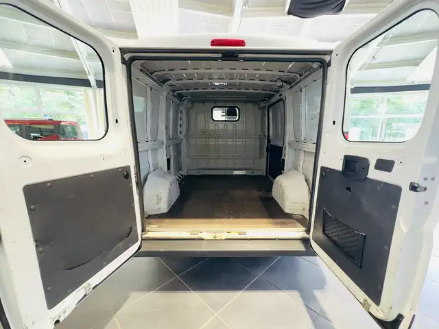 Fiat Ducato view 17