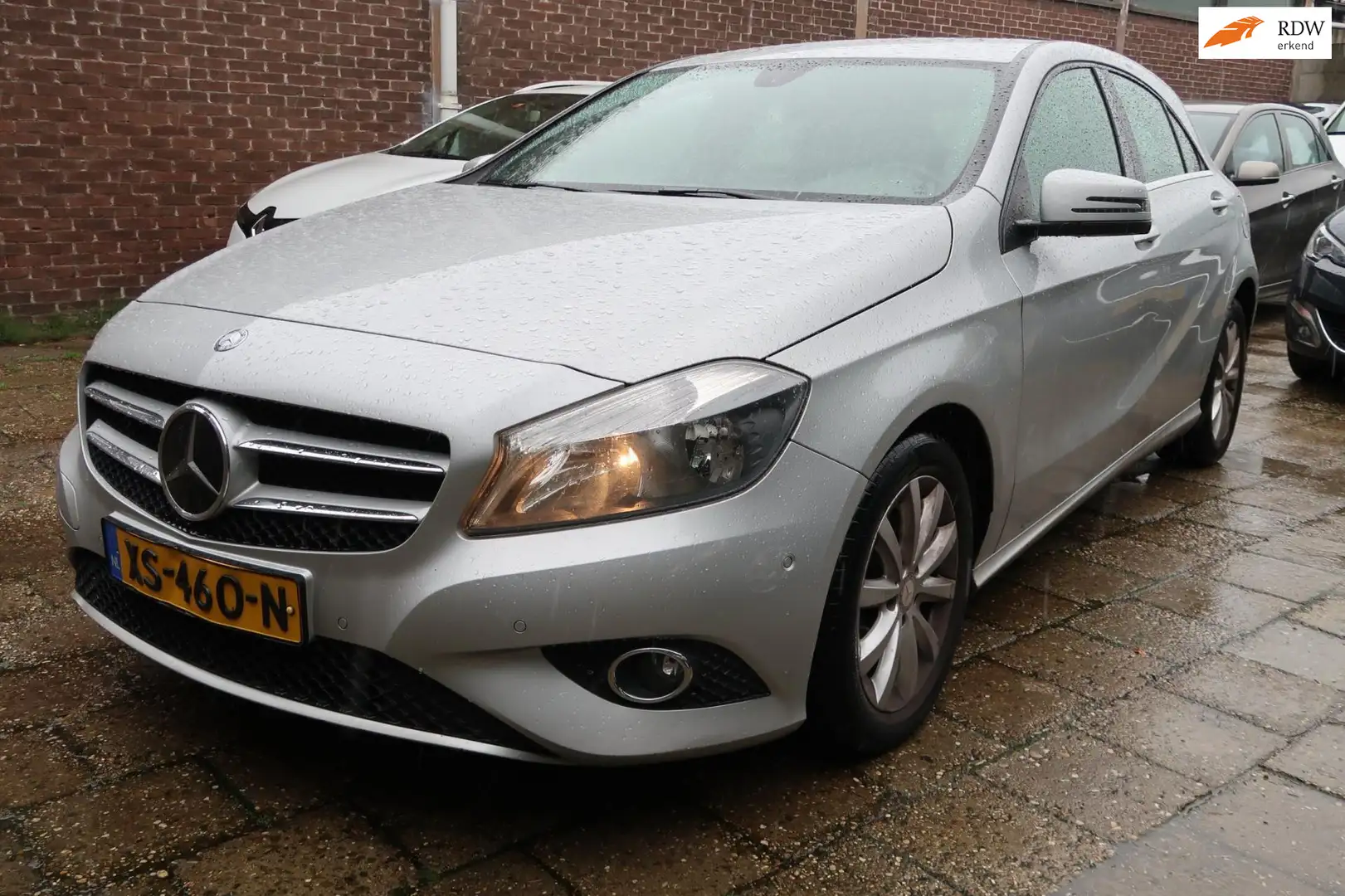 Mercedes-Benz A 180 Ambition Grijs - 1