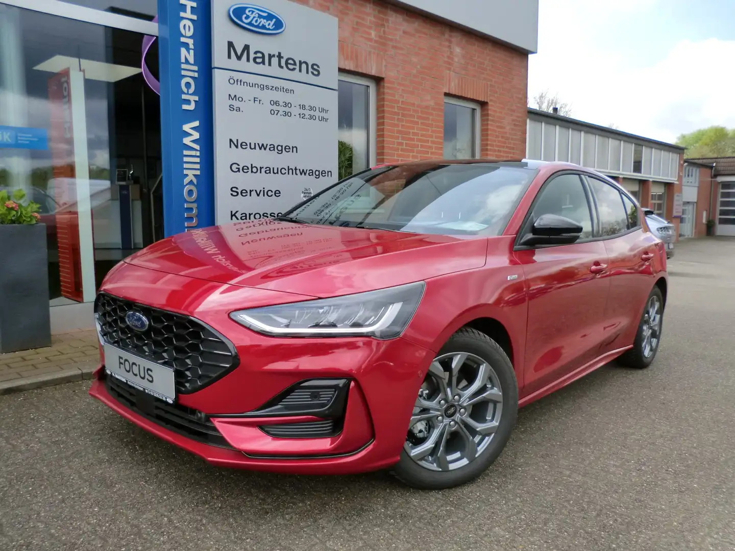 Ford Focus ST-Line X LED Navi Winterpaket - 1