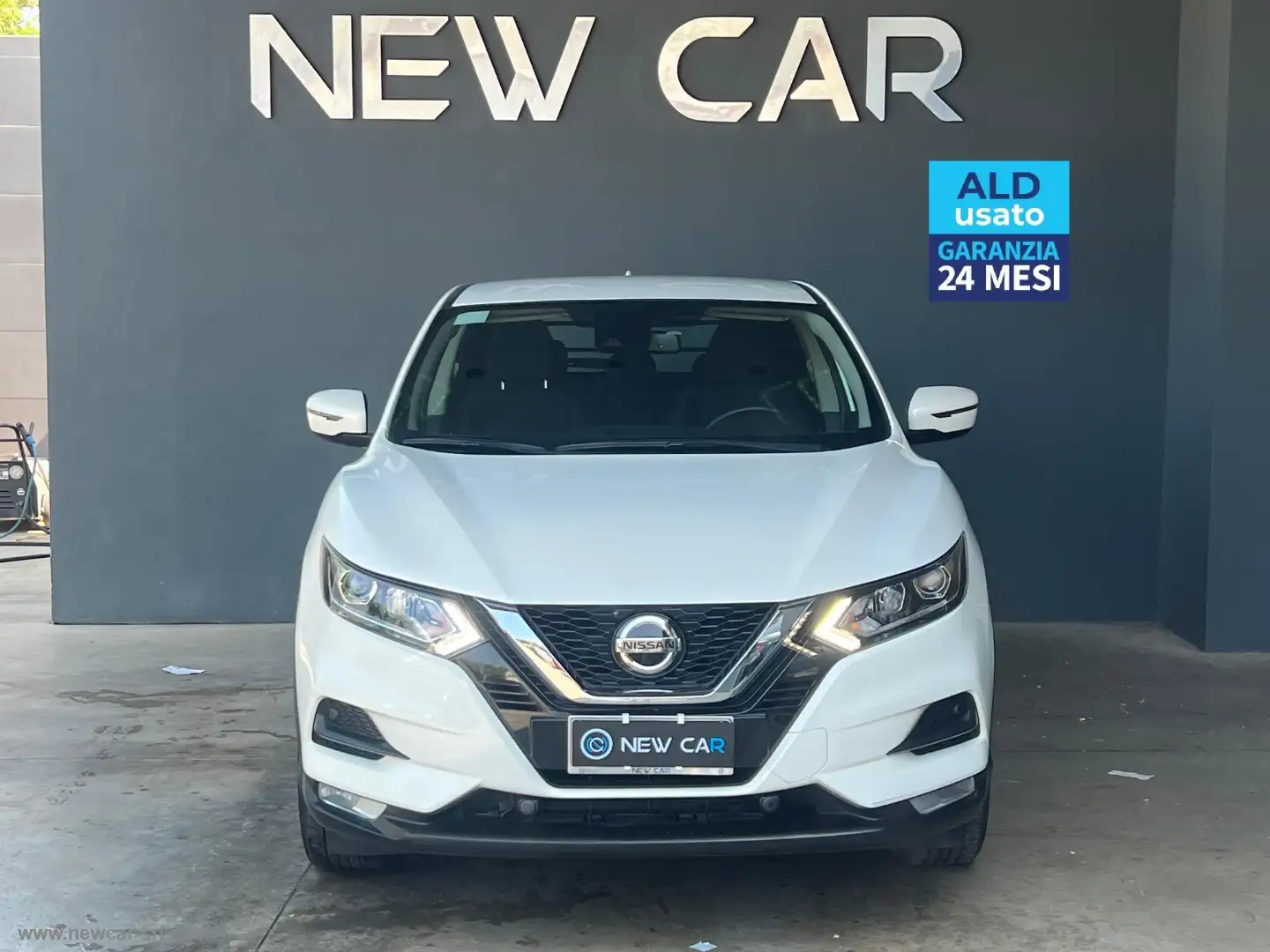 Nissan Qashqai 1.5 dCi 115 CV Business Bianco - 1