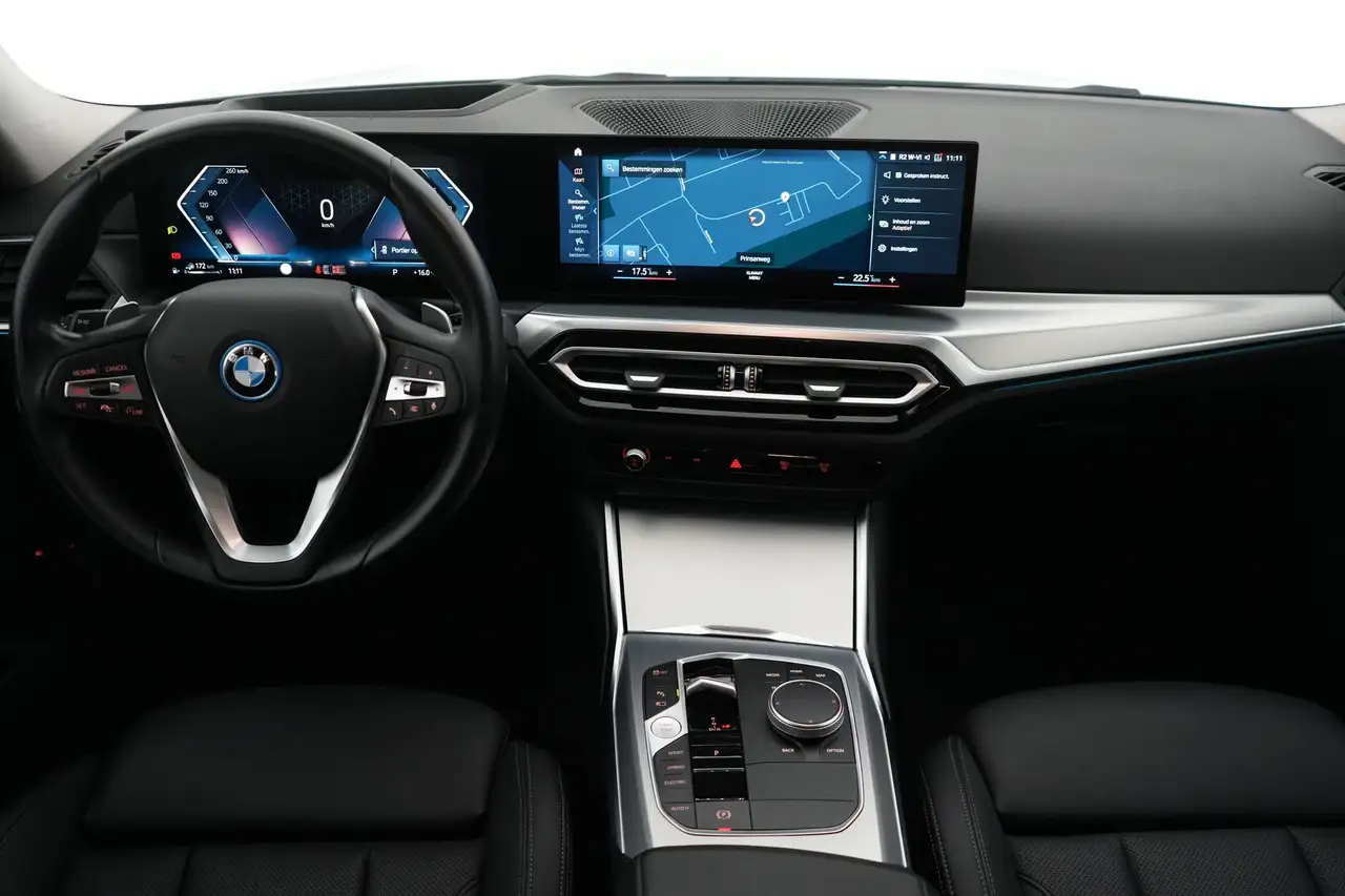 BMW 320 3 Touring 320e PHEV Innovation LEDER/CUIR Adapt. L, миниатюра 13