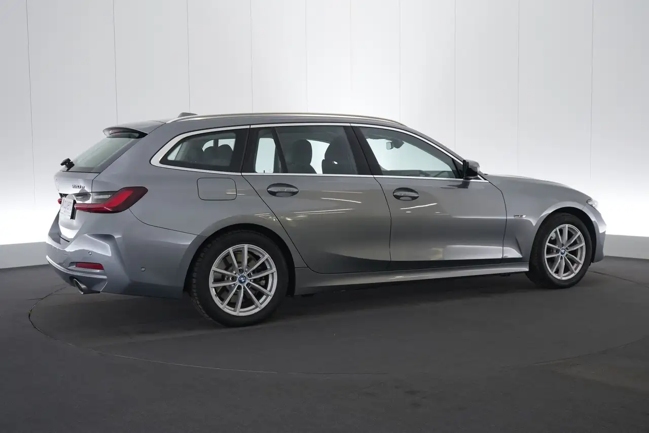 BMW 320 3 Touring 320e PHEV Innovation LEDER/CUIR Adapt. L, миниатюра 6
