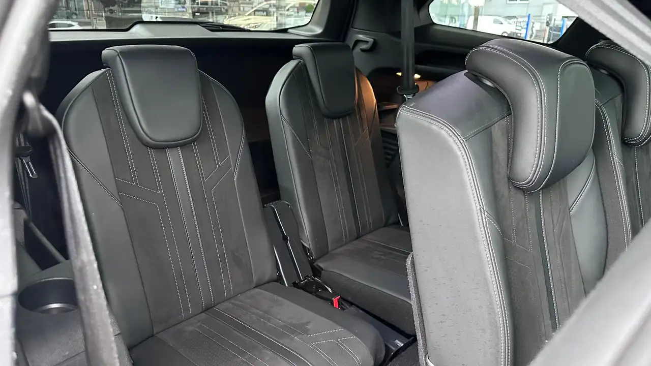 Peugeot 5008 *GT* AUTO* TOIT PANO*CAMERA* XENON* GARANTIE * 7 PLACES* 12 MOIS*, миниатюра 20