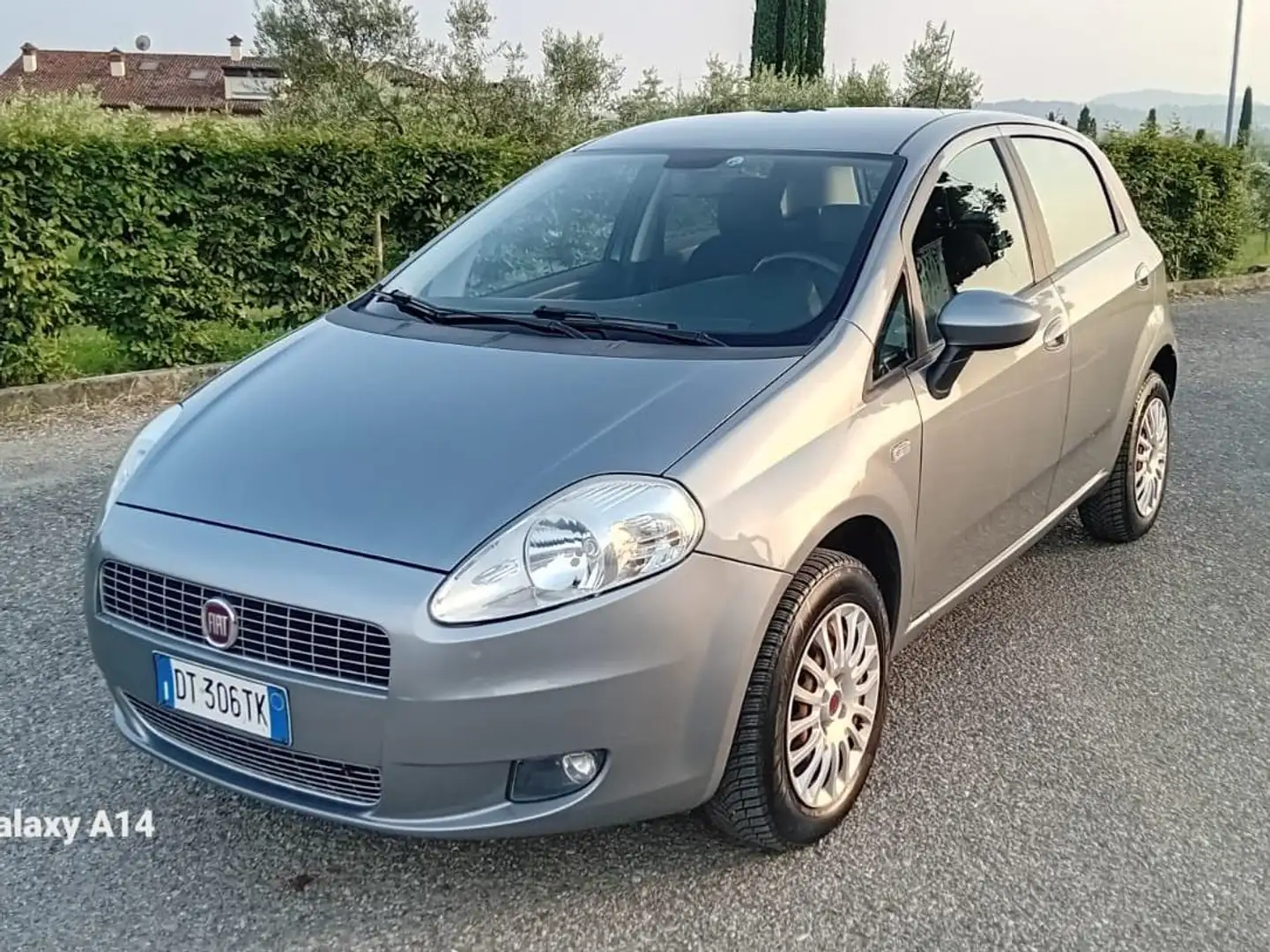 Fiat Grande Punto Grande Punto 5p 1.4 natural power Active Grigio - 1