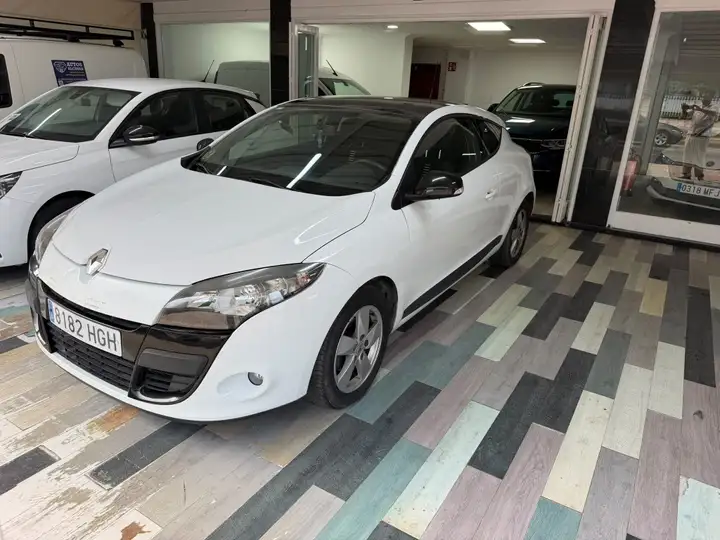 Renault Mégane Coupé 1.5 dCi SL Color Edition 2012