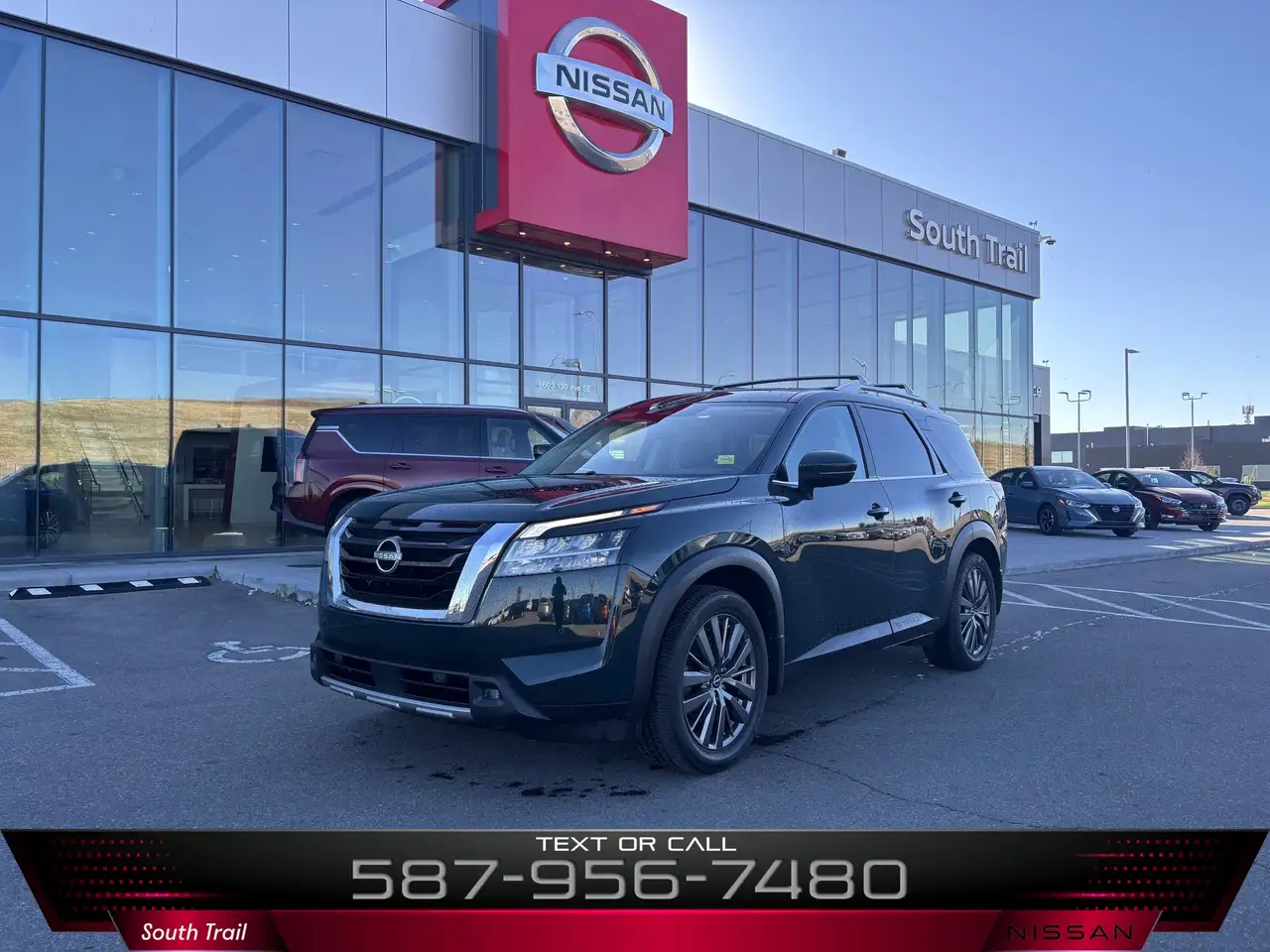 Nissan Pathfinder photo Nissan Pathfinder