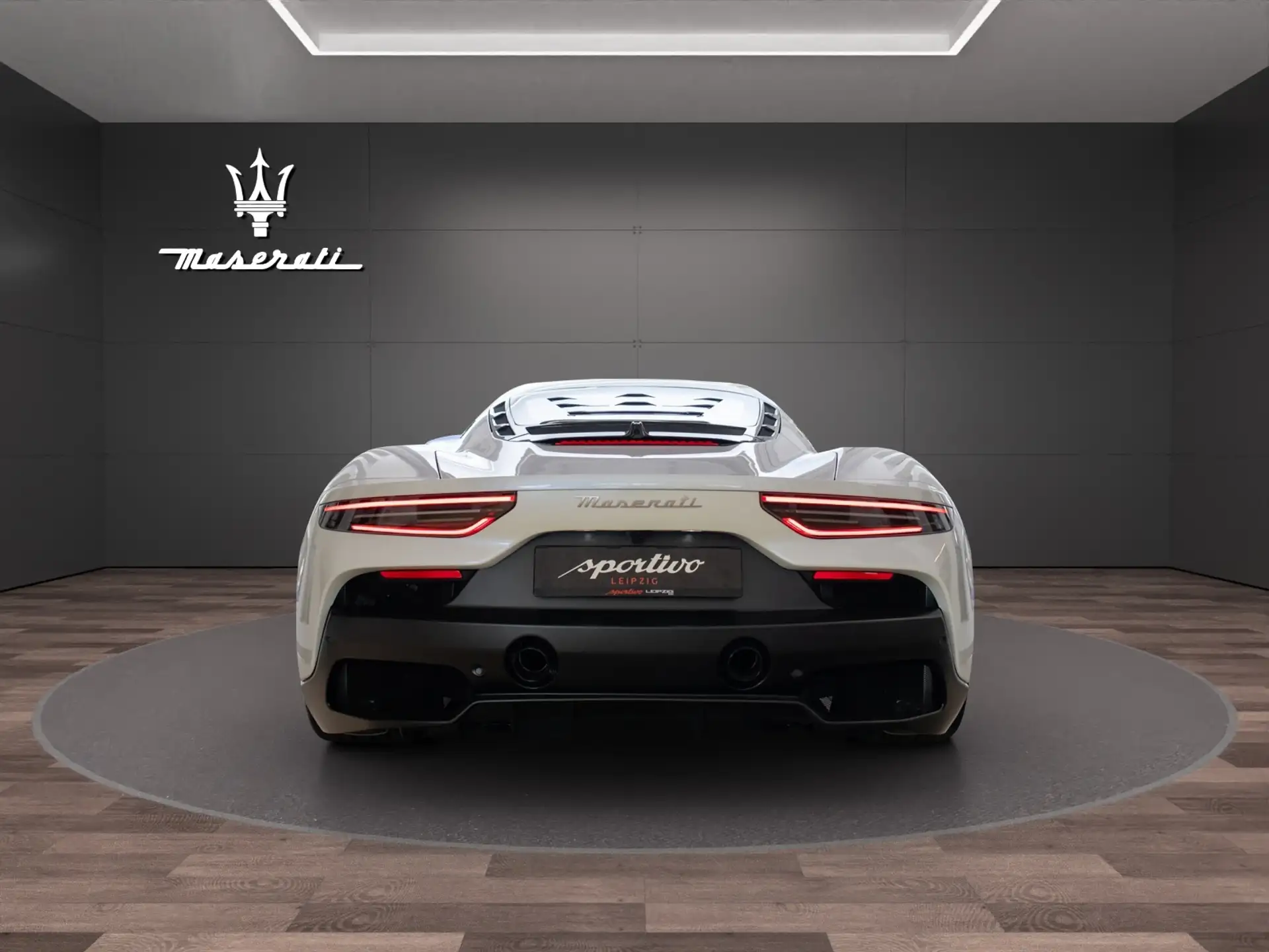 마세라티 MC20 Cabriolet 2025 흰색 사진 3