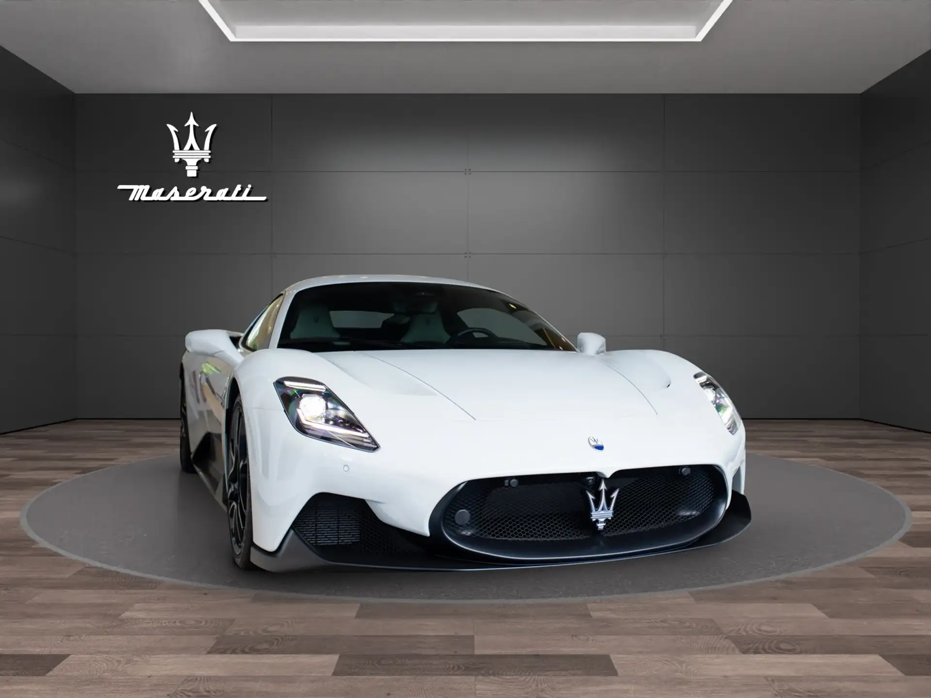 마세라티 MC20 Cabriolet 2025 흰색 사진 1