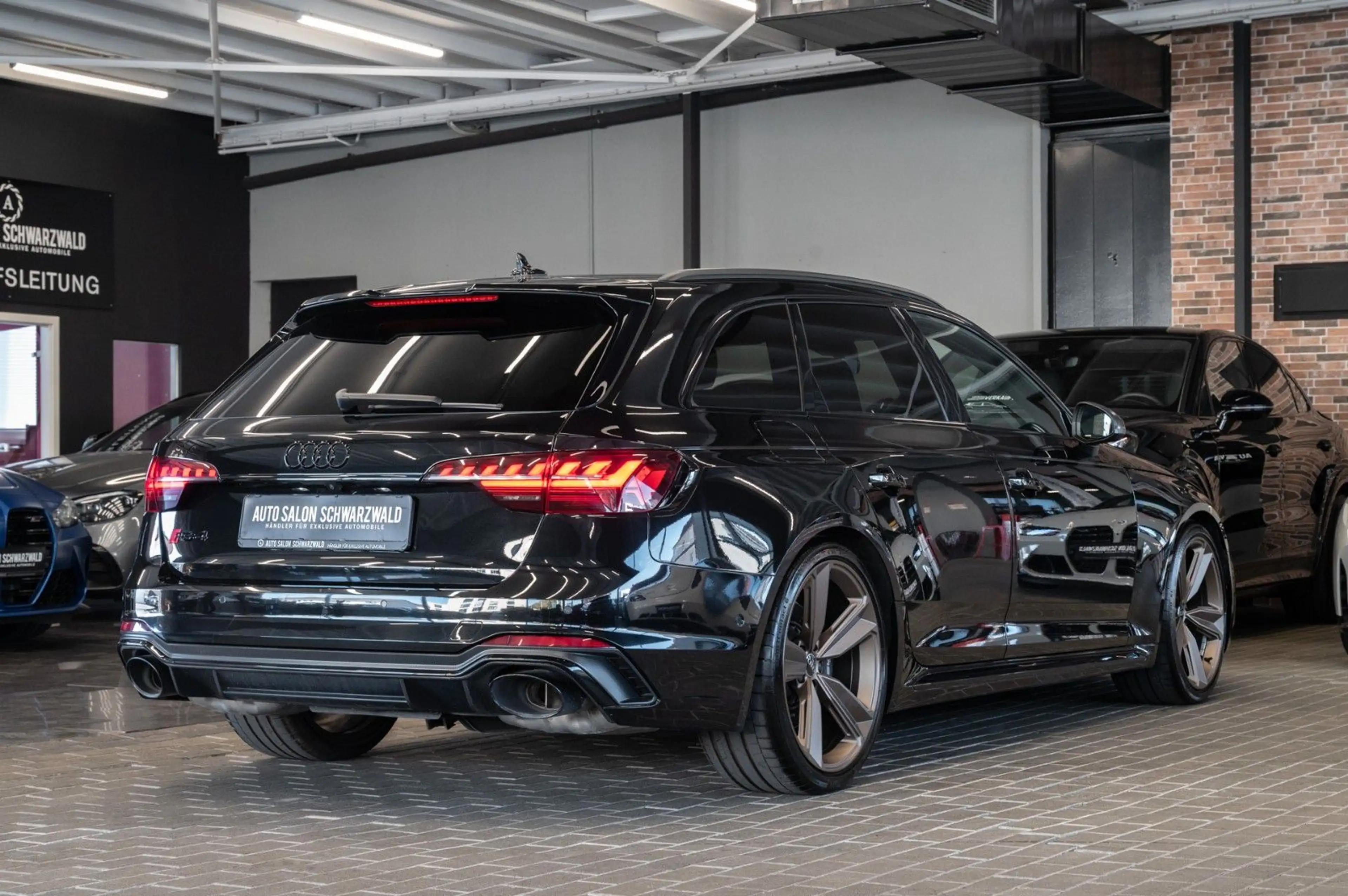 Audi RS4 AVANT|RS-AGA|CARBON|PANO|B&O|EXCLUSIVE — photo 7
