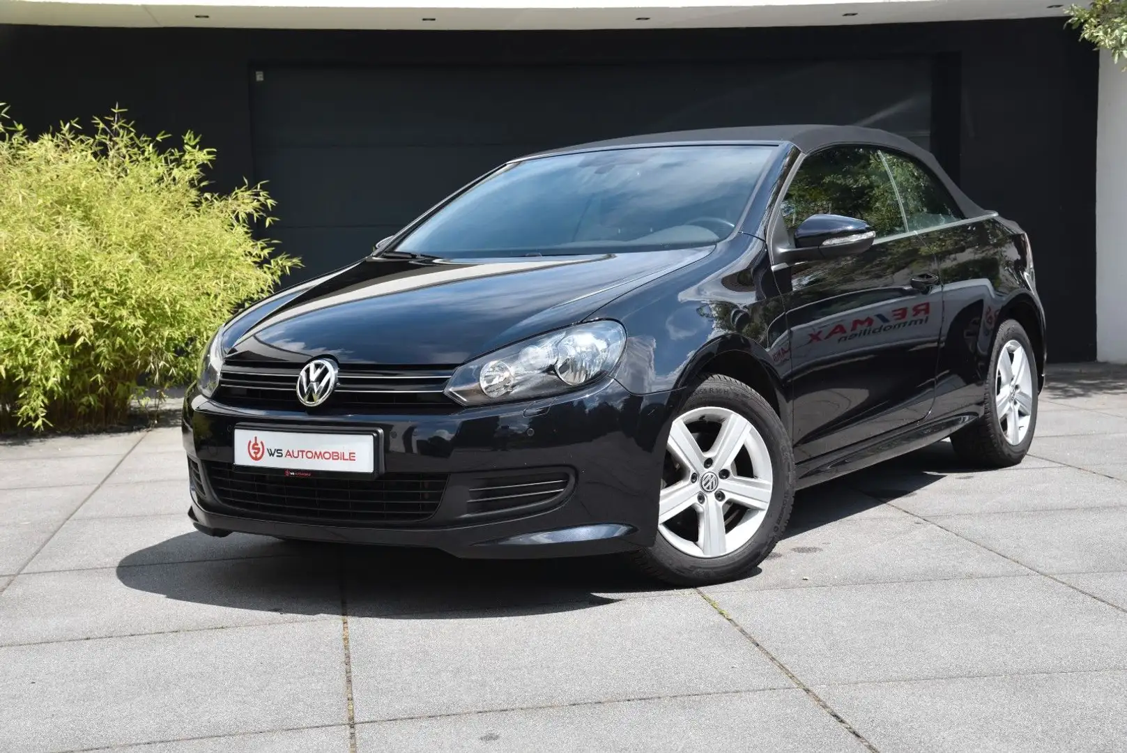 Volkswagen Golf VI Cabriolet **NAVI/PDC/SHZ** Negro - 1