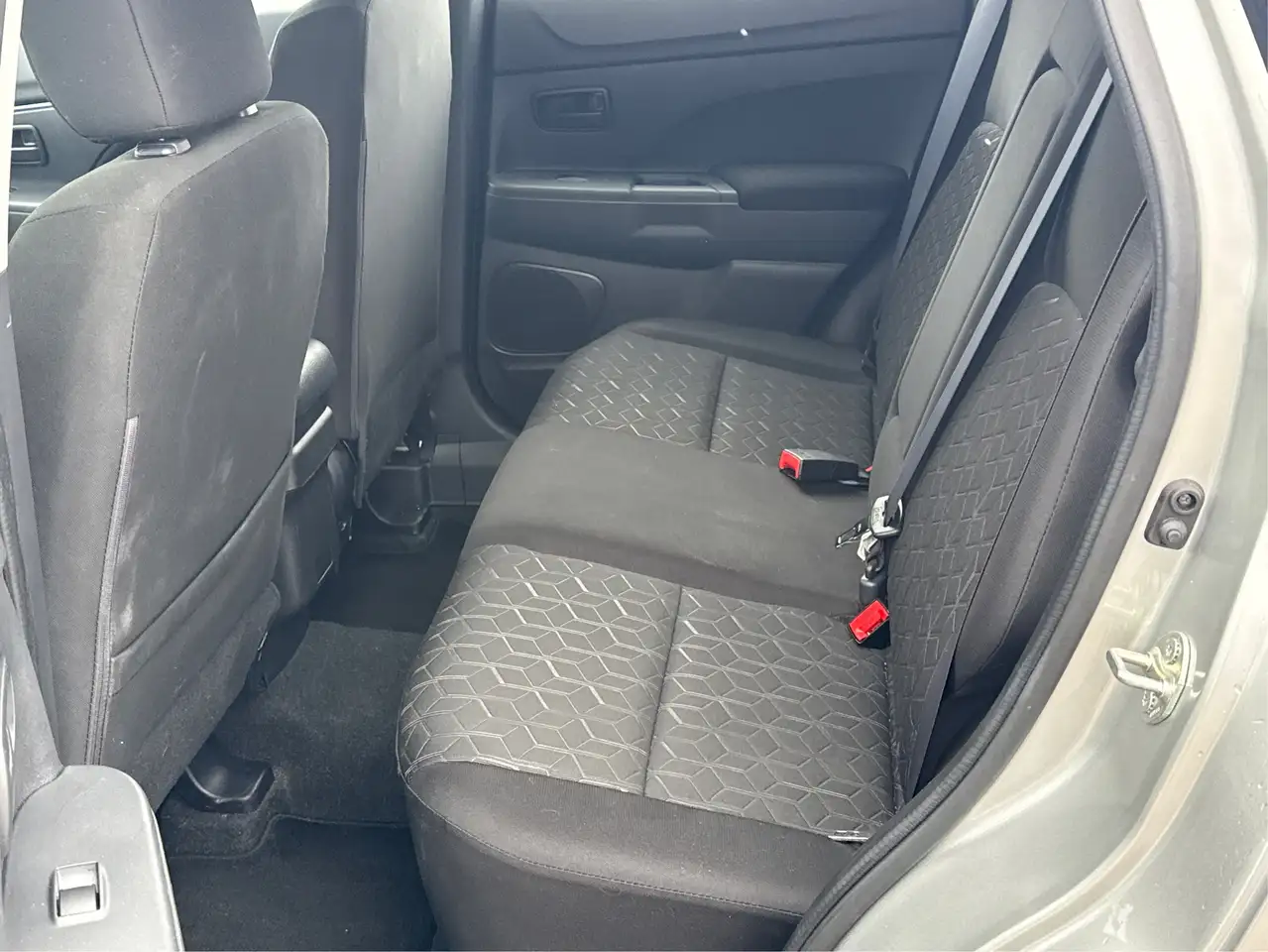 Mitsubishi RVR снимка Mitsubishi RVR