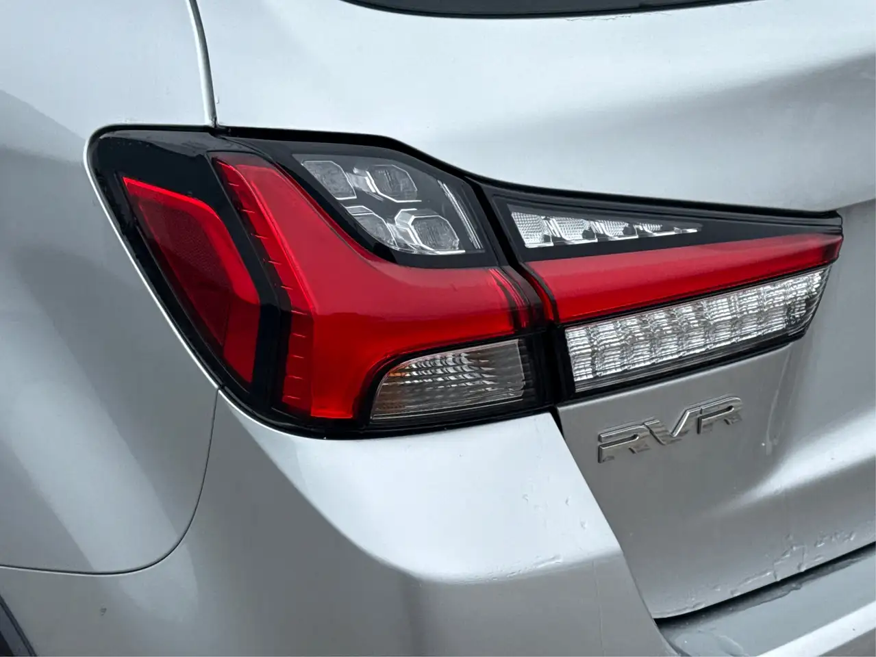 Mitsubishi RVR снимка Mitsubishi RVR
