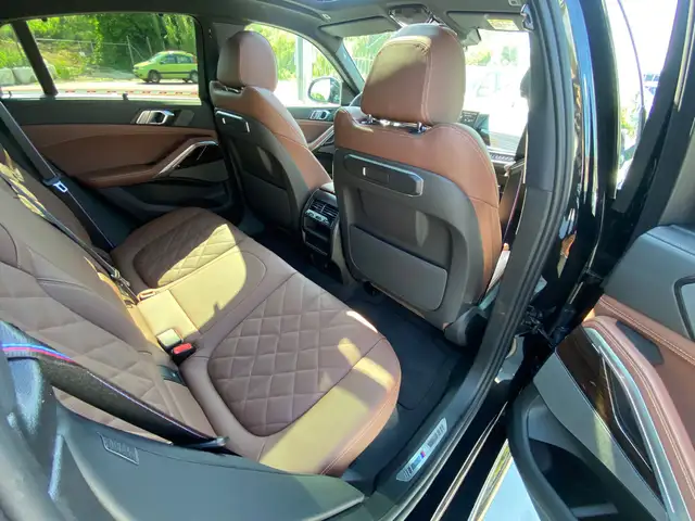 BMW X6 view 7