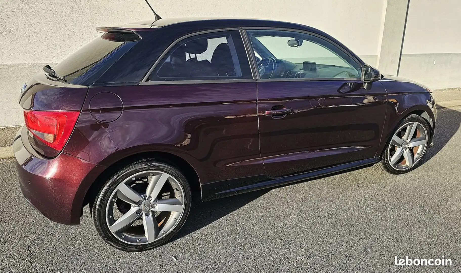 Audi A1 1.6 tdi 90 cv ambition luxe - 2
