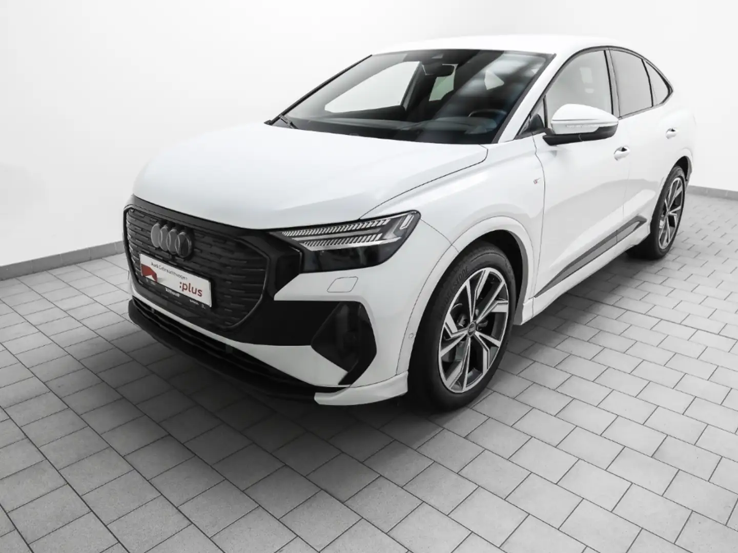 Audi Q4 e-tron Sportback 35 e-tron S line HuD Kamera Weiß - 2