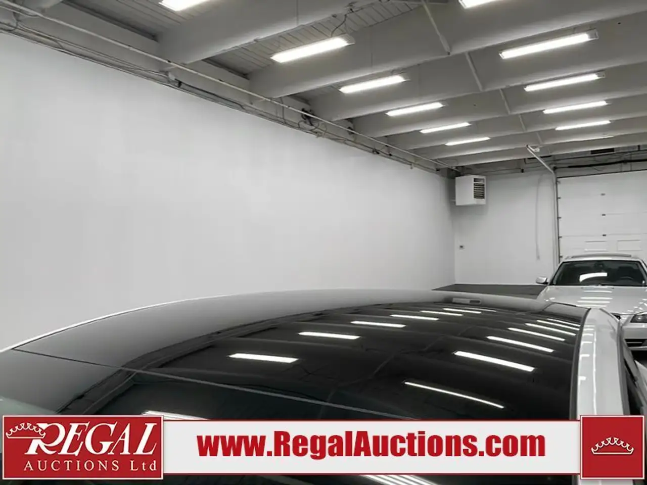Tesla Model Y photo Tesla Model Y