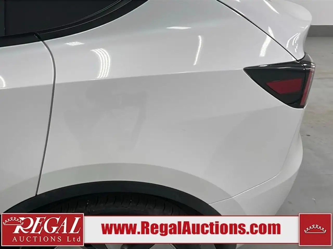 Tesla Model Y photo Tesla Model Y