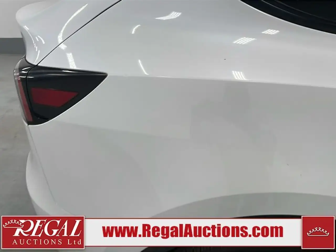 Tesla Model Y photo Tesla Model Y