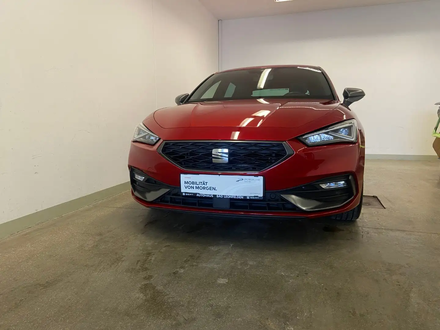 SEAT Leon FR 1.0 TSI Rot - 2