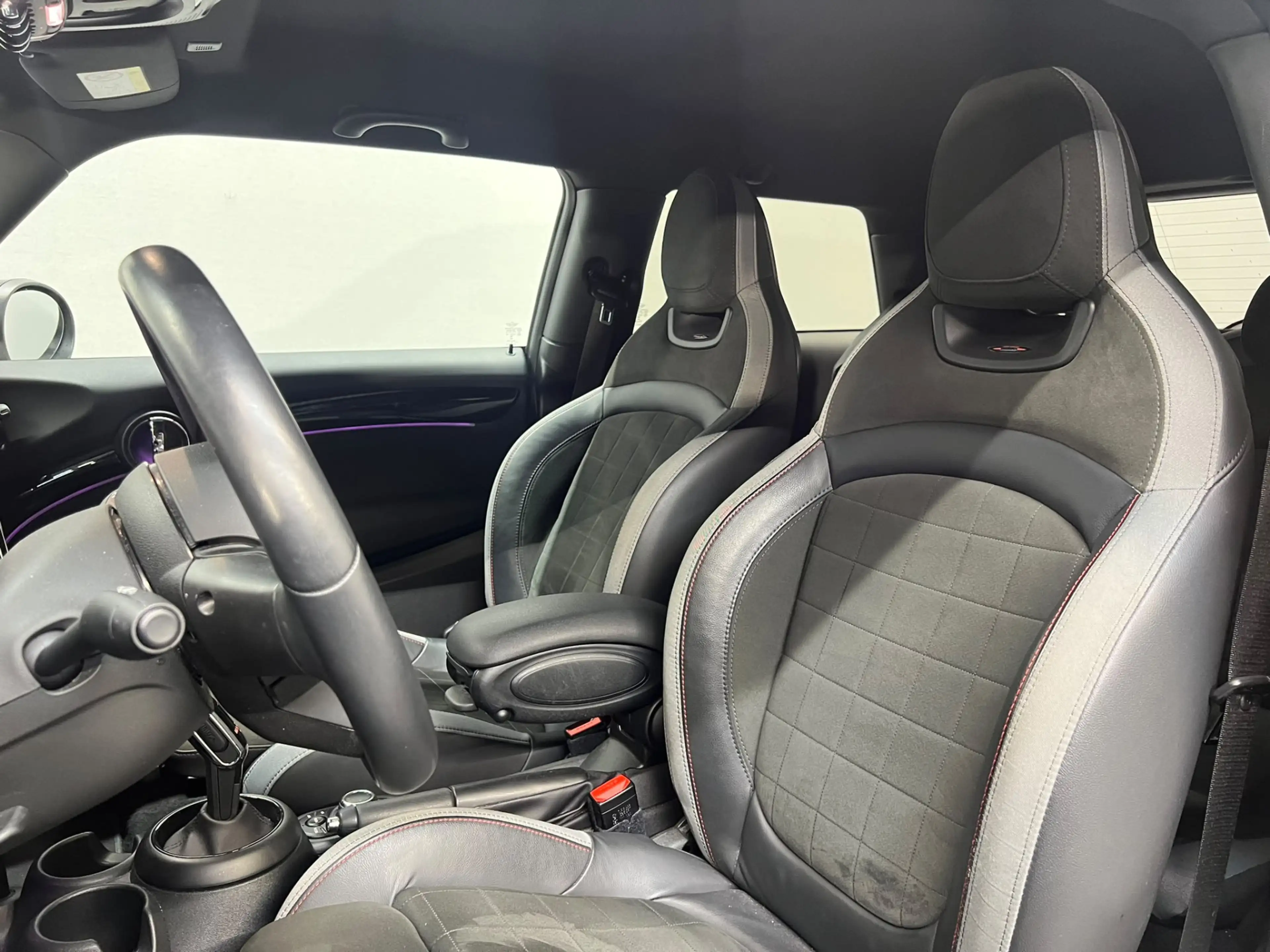 MINI John Cooper Works 3-Deurs 1.5 Cooper — photo 5