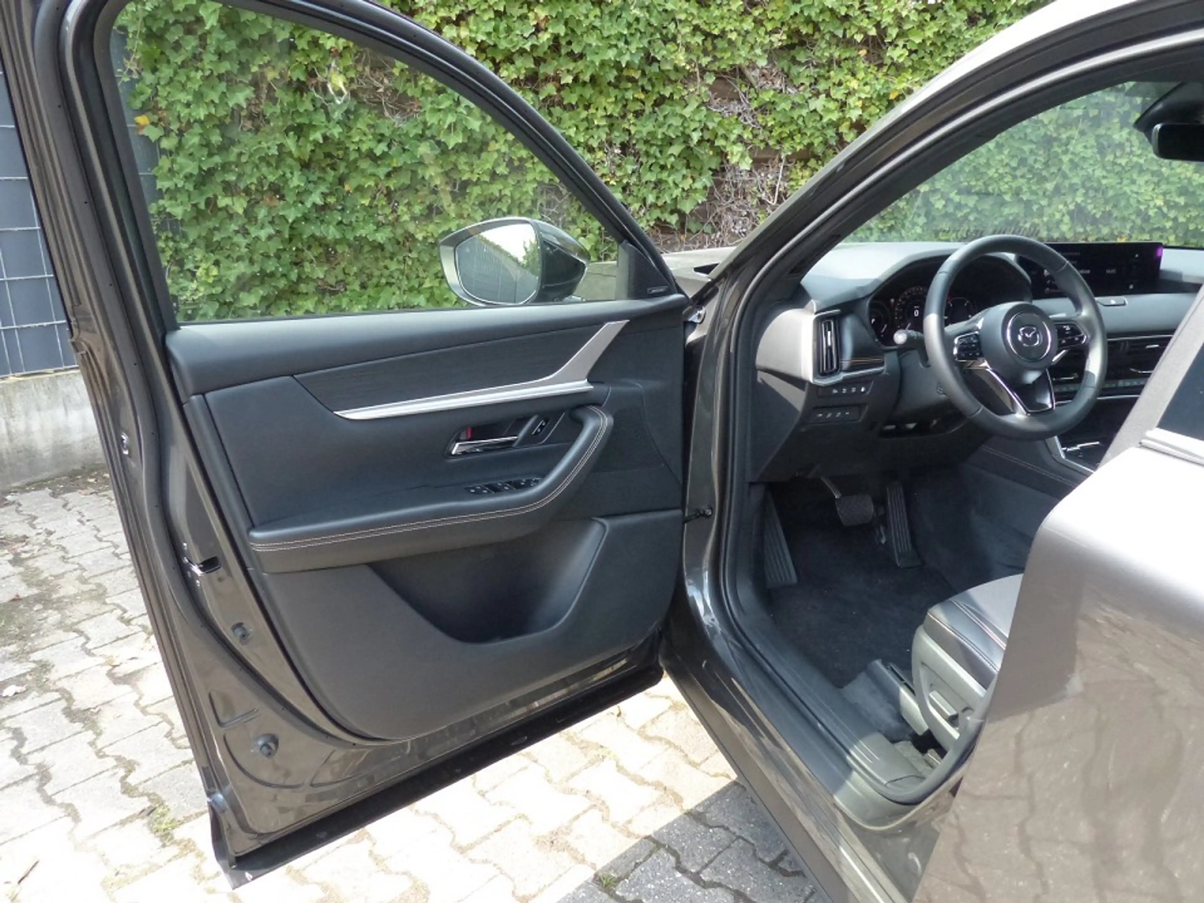 Mazda CX-80 2.5L e-SKYACTIV PHEV 327ps 8AT AWD Homura Plus — photo 11