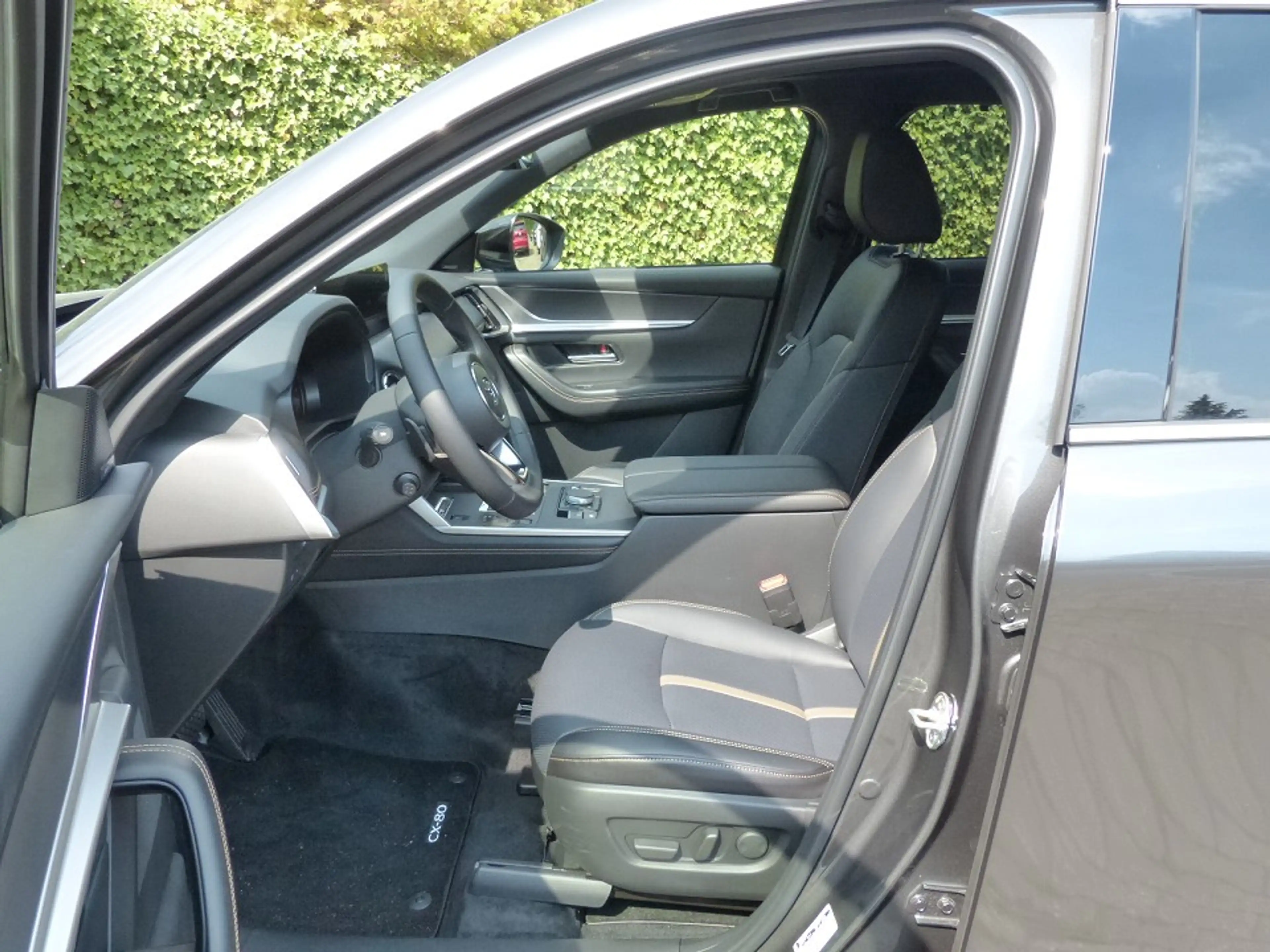 Mazda CX-80 2.5L e-SKYACTIV PHEV 327ps 8AT AWD Homura Plus — photo 12
