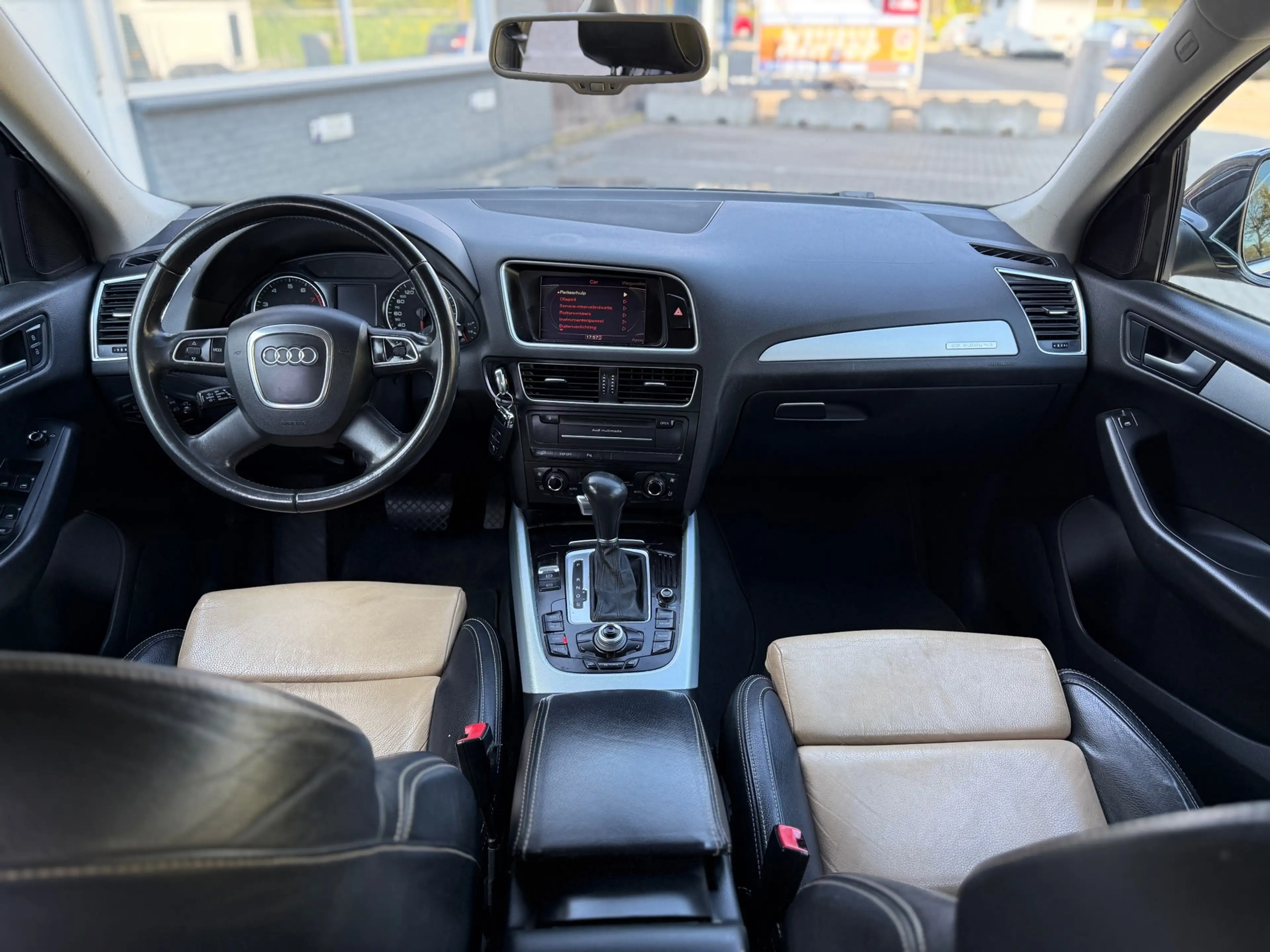 Audi Q5 2.0 TFSI quattro Pro Line (( automaat/leder ))) — photo 9