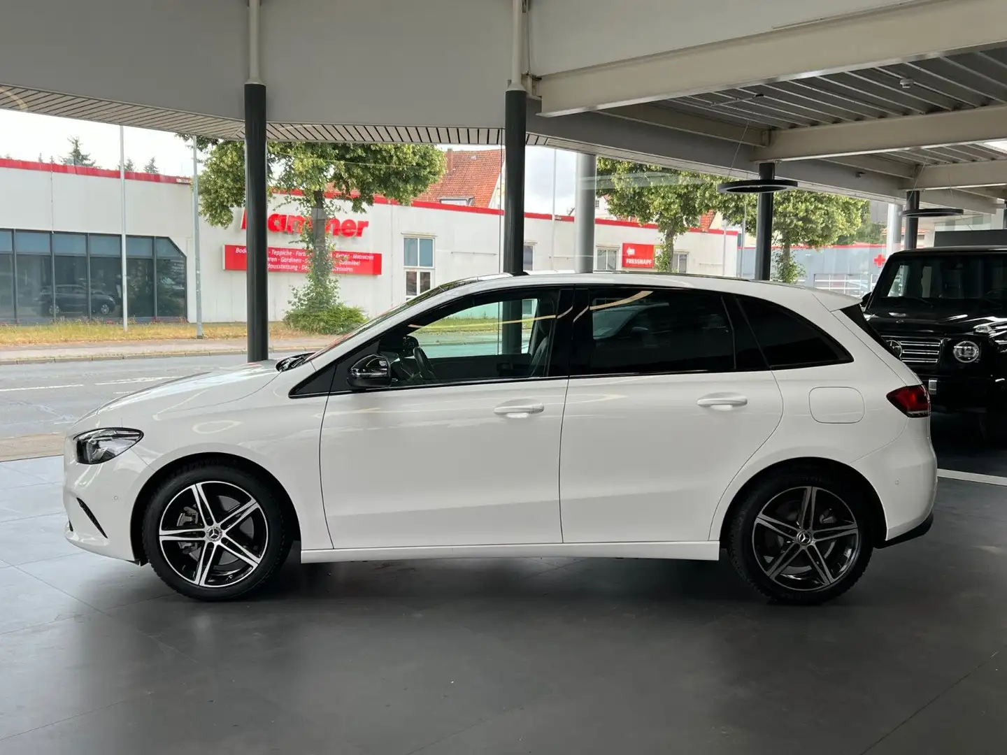 Mercedes-Benz B 250 e Progressive Night/Pano/Memory/Kamera/MBUX Weiß - 2