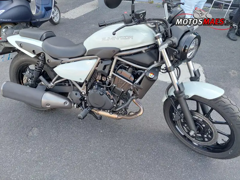 Kawasaki Eliminator 400