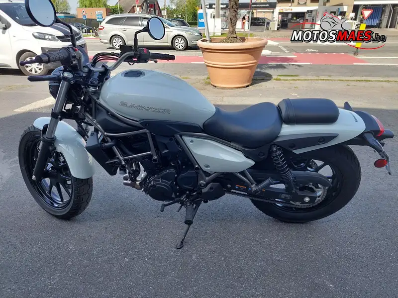 Kawasaki Eliminator 400 - foto 4