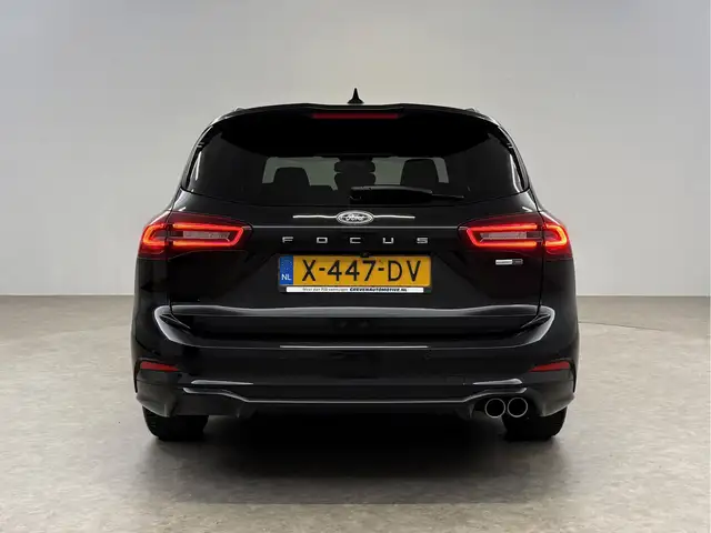 Ford Focus view 9