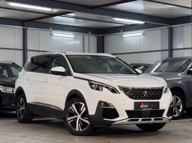 Peugeot 5008 Allure Business 7SITZ*APP*SPUR*TLDR*180*1.H