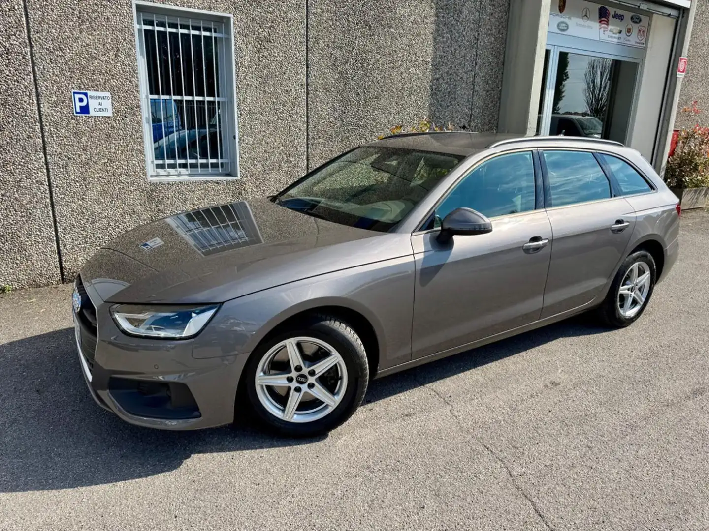 Audi A4 Avant 35 TDI/163 CV S tronic Business "IVA ESPOSTA Gris - 1