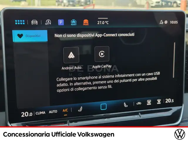 Volkswagen Tiguan view 13