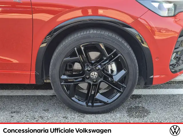 Volkswagen Tiguan view 25
